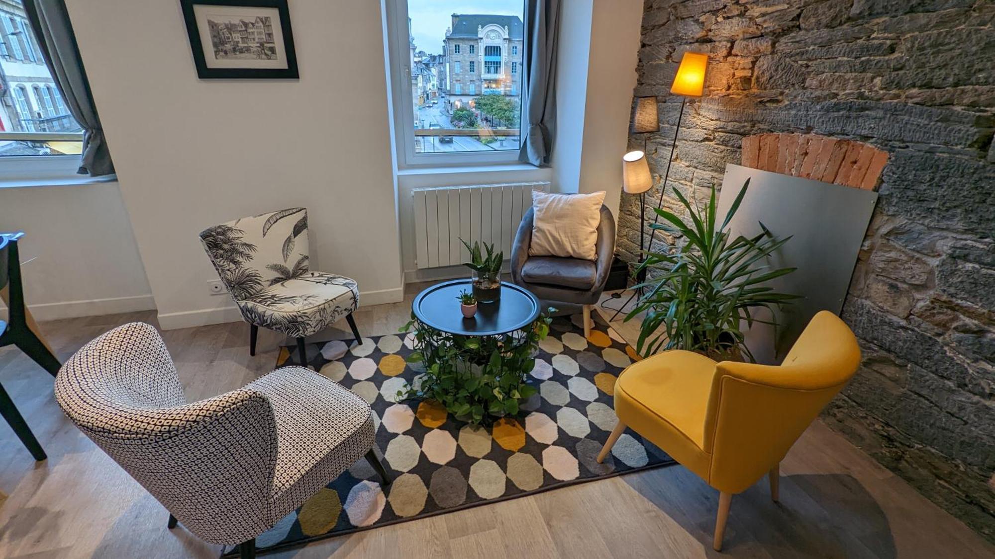 Les Appartements De Viarmes Et De Guernisac 莫尔莱 客房 照片